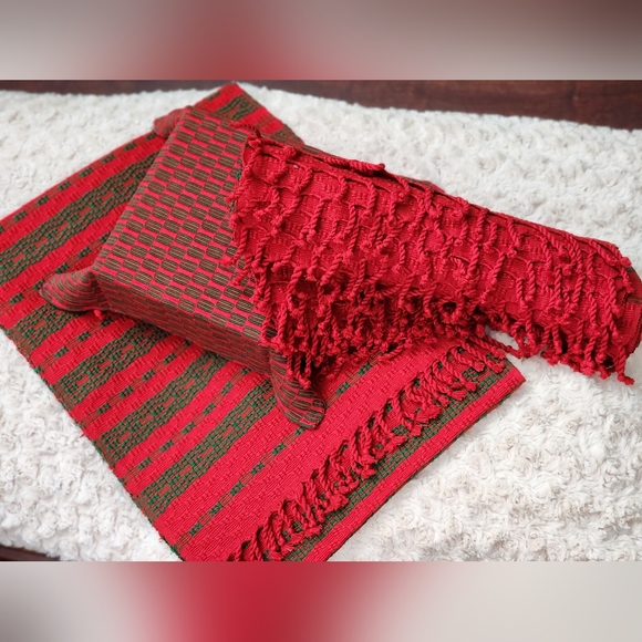 Table runner set - Picture 4 of 7